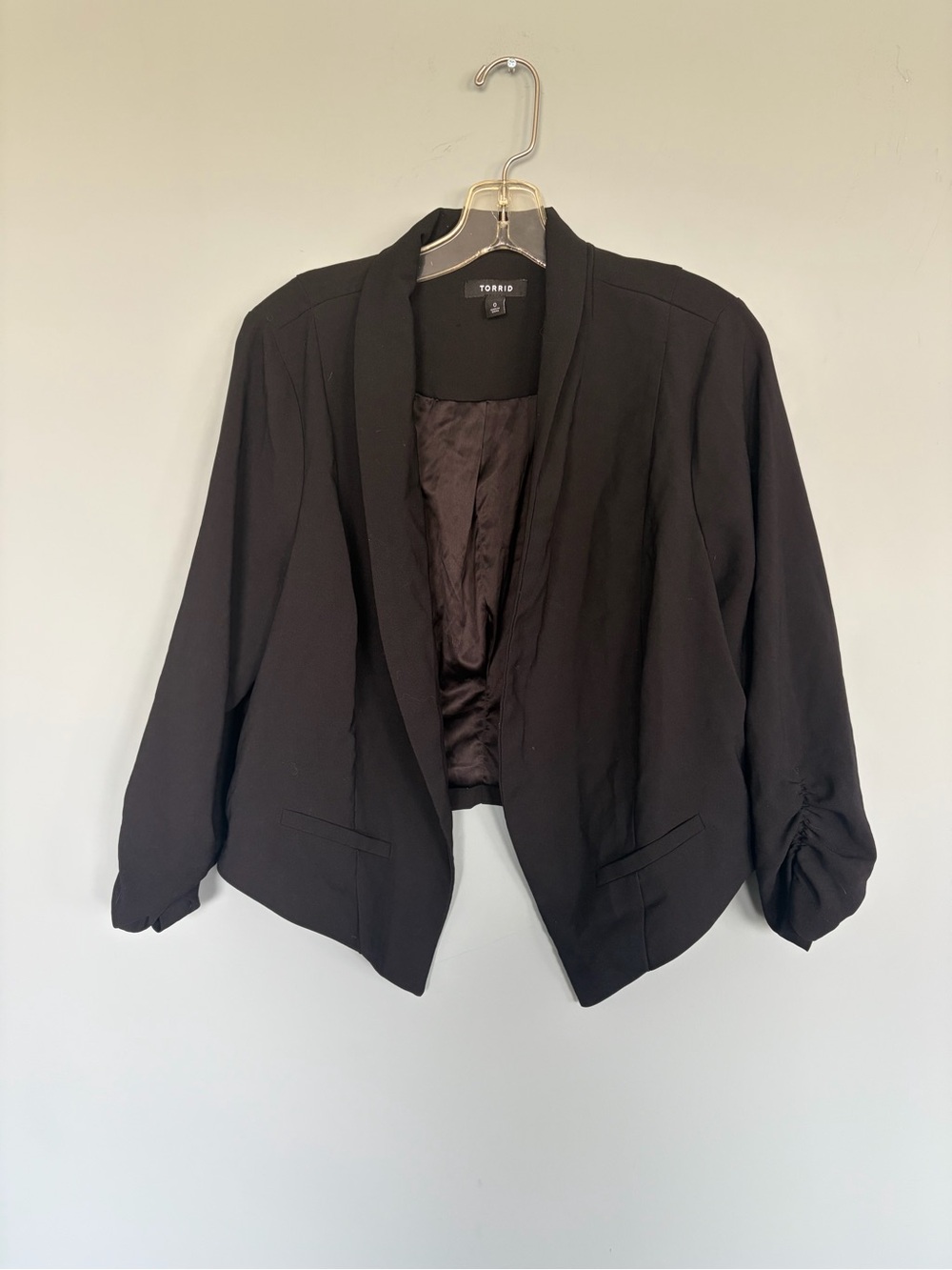 torrid Black Open-Front Cropped Draped Blazer